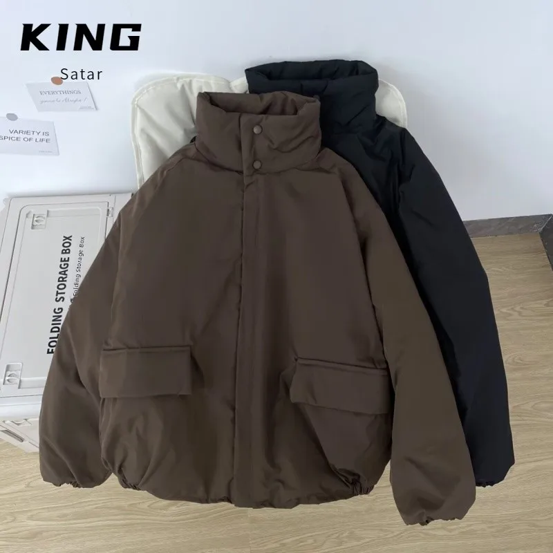 New 2024 Men's Thiened Winter Cotton Jaet Warm Casual Spor Trendy Brand Outerwear Long Sve Zipper Closure Polyester ...
New 2024 Men's Thiened Winter Cotton Jaet Warm Casual Spor Trendy Brand Outerwear Long Sve Zipper Closure Polyester ...