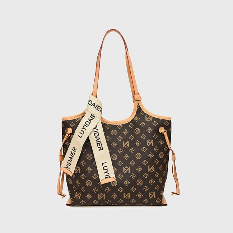 Модная женская сумка через плечо из кожи с струящимся принтом и прочным винтажным повседневным стилем
Модная женская сумка через плечо из кожи с струящимся принтом и прочным винтажным повседневным стилем 