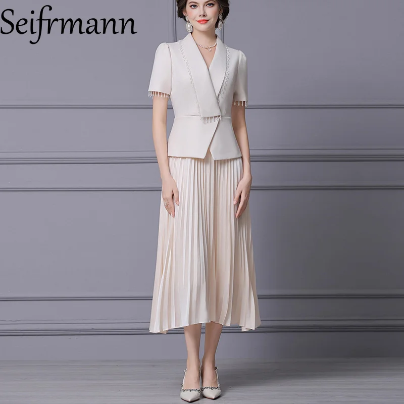 Seifrmann waist hugging dress 2025 new summer outfit fake two-piece spliced pleated skirt
Seifrmann waist hugging dress 2025 new summer outfit fake two-piece spliced pleated skirt