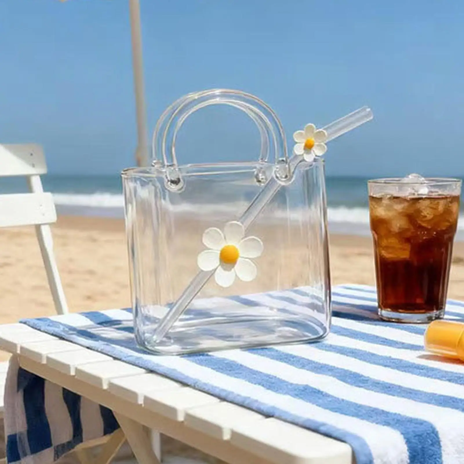 Glass Purse For Drinks 770ml Handbag Shaped Clear Cup With Straw Glass Purse Vase For Drinks For Fruit Juice Tea Birthday
Glass Purse For Drinks 770ml Handbag Shaped Clear Cup With Straw Glass Purse Vase For Drinks For Fruit Juice Tea Birthday