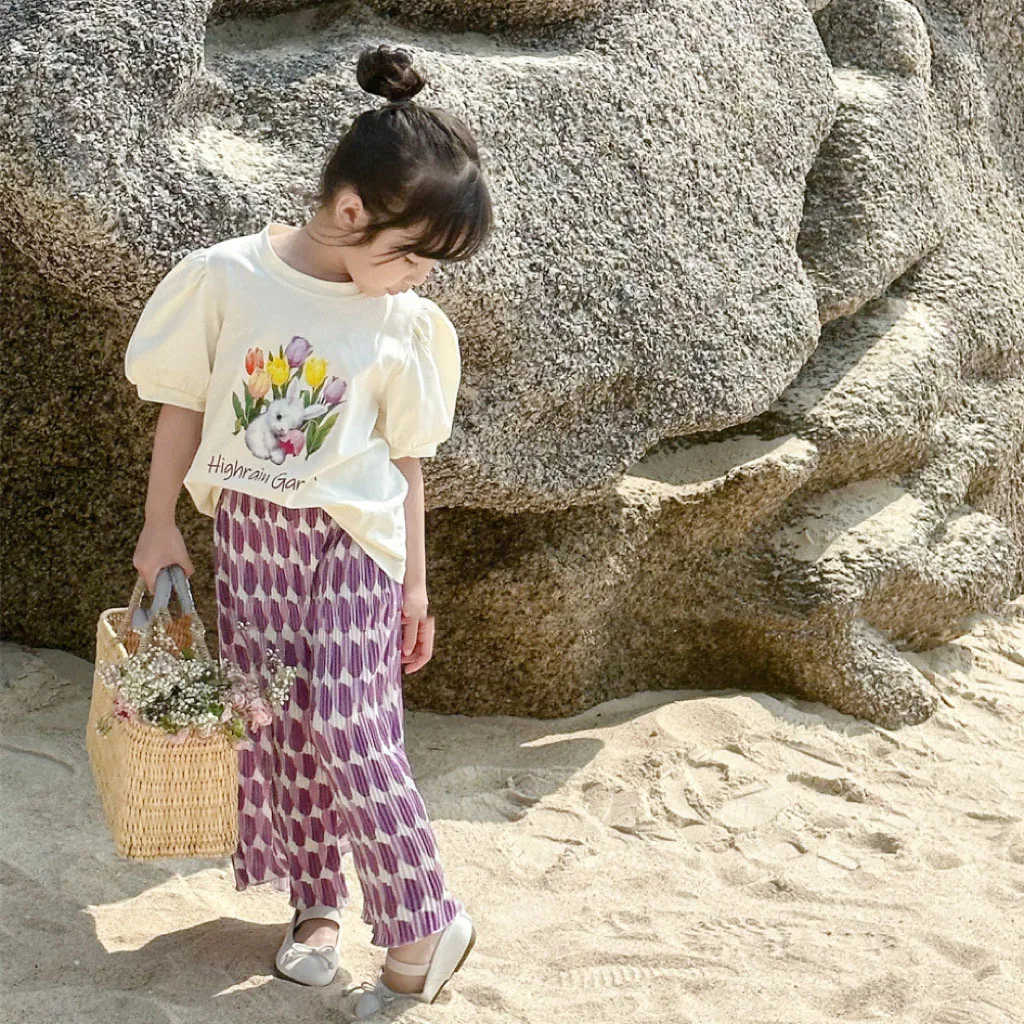 2024 Summer Children Girls 2PCS Clothes Set Puff Sleeve Cartoon Floral Rabbit Print Shirt Wide Leg Pants Suit Kid Girls Outfits
2024 Summer Children Girls 2PCS Clothes Set Puff Sleeve Cartoon Floral Rabbit Print Shirt Wide Leg Pants Suit Kid Girls Outfits
