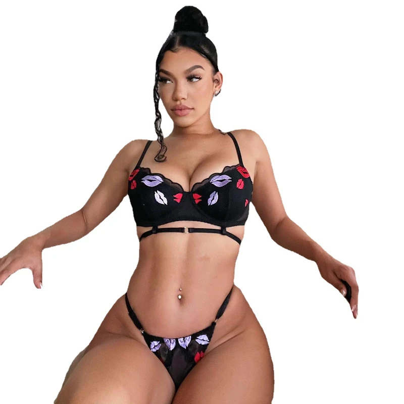 Embroidered Lips Printed Lingerie Women's Two Piece Exotic Apparel Sexy Underwear Hollow Backless Nightwear Suspender Sleepwear
Embroidered Lips Printed Lingerie Women's Two Piece Exotic Apparel Sexy Underwear Hollow Backless Nightwear Suspender Sleepwear