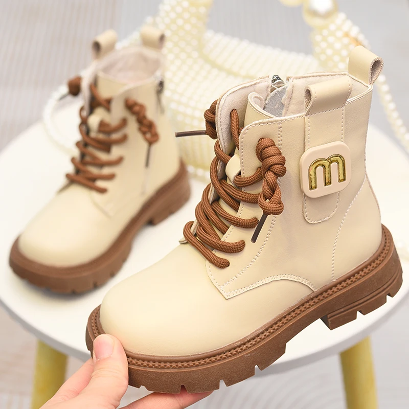 Girls' Martin boots, children's leather short boots, 2025 new autumn and winter velvet cotton boots, boys' leather boots, childr
Girls' Martin boots, children's leather short boots, 2025 new autumn and winter velvet cotton boots, boys' leather boots, childr