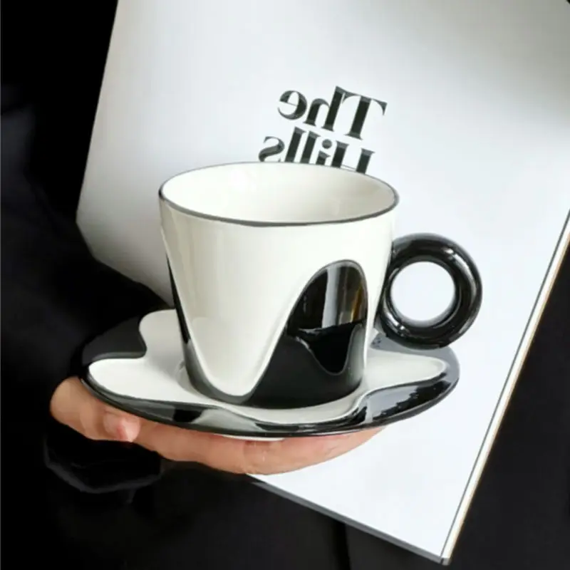 Premium sense simple coffee cup butterfly set ceramic material creative simple style afternoon tea cup
Premium sense simple coffee cup butterfly set ceramic material creative simple style afternoon tea cup