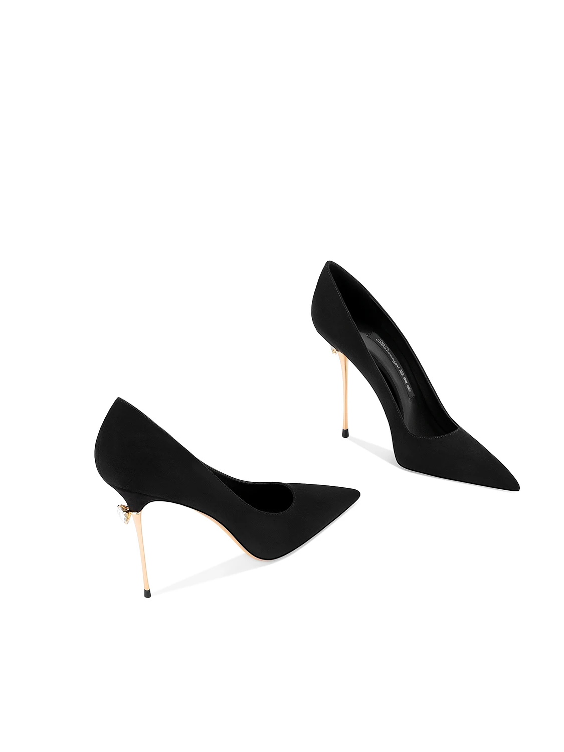 Spring and Summer New Women's High Heels Black Pointed Stiletto Temperament Fashion Women's Shoes
Spring and Summer New Women's High Heels Black Pointed Stiletto Temperament Fashion Women's Shoes