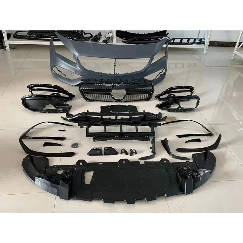 For Mercedes Benz CLA class W117 2013-2019 upgrade to CLA45 AMG facelift Body kit with griller assembly. 
For Mercedes Benz CLA class W117 2013-2019 upgrade to CLA45 AMG facelift Body kit with griller assembly.