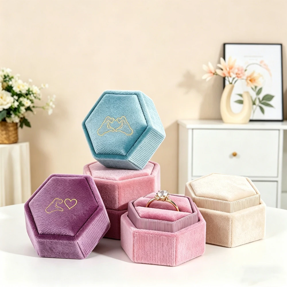 Custom Logo New Design Ring Box Hexagonal Jewelry Packaging Marriage Engagement Gift Boxes Velvet Double Rings Jewelry Case Bulk
Custom Logo New Design Ring Box Hexagonal Jewelry Packaging Marriage Engagement Gift Boxes Velvet Double Rings Jewelry Case Bulk