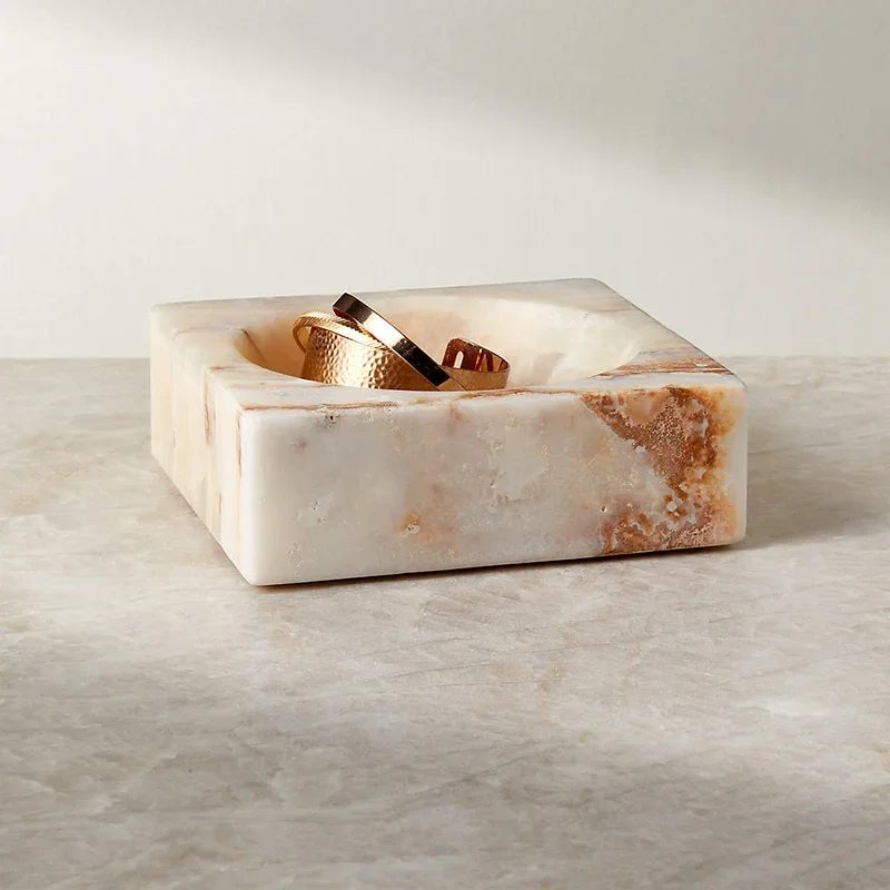 Luxury Natural Marble Square Jade Tray Model Room Creative Home Tabletop White Onyx Jewelry Storage Plate Decorative Ornaments
Luxury Natural Marble Square Jade Tray Model Room Creative Home Tabletop White Onyx Jewelry Storage Plate Decorative Ornaments