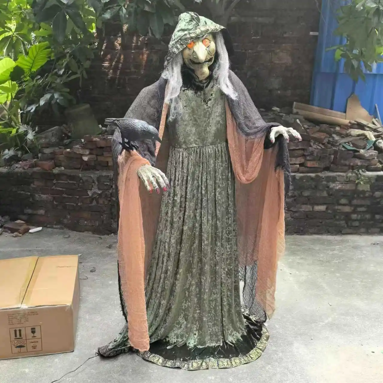 Halloween simulation horror props witch ornament secret room haunted house atmosphere venue decoration ornament
Halloween simulation horror props witch ornament secret room haunted house atmosphere venue decoration ornament