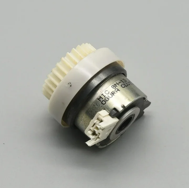 P.F.Clutch for Use In Riso TR RP RV RZ EV EZ
P.F.Clutch for Use In Riso TR RP RV RZ EV EZ