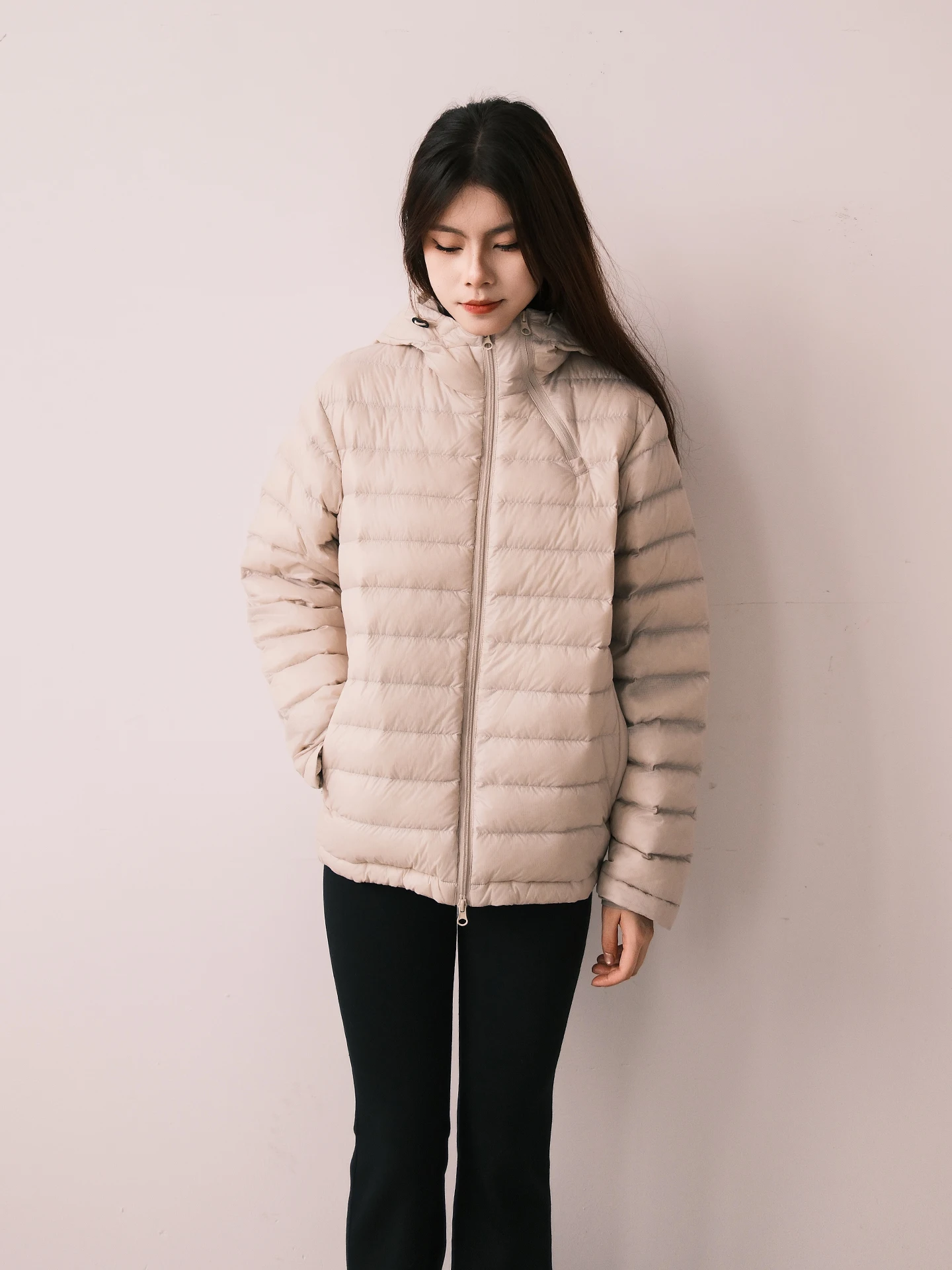 MistFern Lightweight Hooded down Jaet Simple Sle Outdoor Windproof Warm Nylon Fabric White Du Feather Vest for Autumn W...
MistFern Lightweight Hooded down Jaet Simple Sle Outdoor Windproof Warm Nylon Fabric White Du Feather Vest for Autumn W...