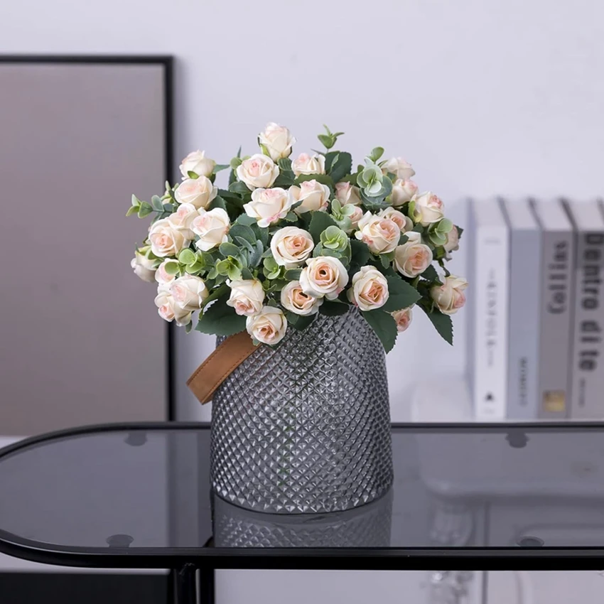 Artificial Flowers Vase Home Room Decorat Outdoor Garden Festival Eucalyptus Leaves Fake Plants Wedding Brial Silk Roses Bouquet
Artificial Flowers Vase Home Room Decorat Outdoor Garden Festival Eucalyptus Leaves Fake Plants Wedding Brial Silk Roses Bouquet