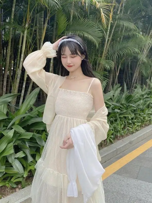 Новинка лета 2025: Корейский винтажный короткий кардиган из тонкого шифона с рукавами-колокол для женщин, модная одежда для защиты от солнца
Новинка лета 2025: Корейский винтажный короткий кардиган из тонкого шифона с рукавами-колокол для женщин, модная одежда для защиты от солнца