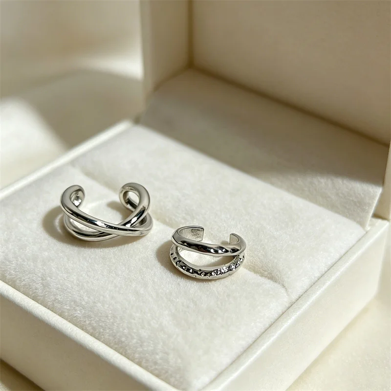 2Pcs Silver Plated Ear Cuff Earrings Non-Piercing Multi-layer Cuff Ear Clip Earring For Women Party Jewelry eh222
2Pcs Silver Plated Ear Cuff Earrings Non-Piercing Multi-layer Cuff Ear Clip Earring For Women Party Jewelry eh222