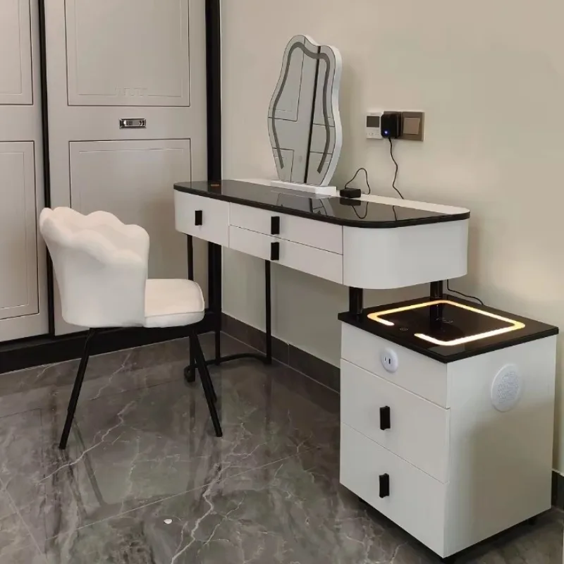 Modern Furniture Vanity Makeup Dresser One Set Design Metal Feet Bedroom Dressing Table With LED Mirror Wireless Charging
Modern Furniture Vanity Makeup Dresser One Set Design Metal Feet Bedroom Dressing Table With LED Mirror Wireless Charging