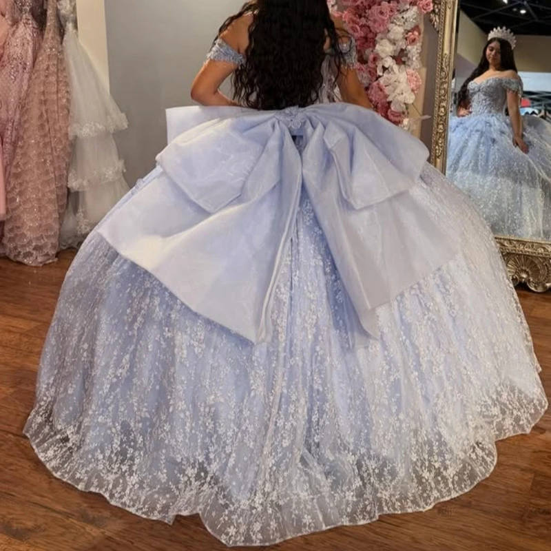 Sky Blue Shiny Ball Gown Quinceanera Dresses Sequin Applique Lace Beading Crystal Tull Corset Off The Shoulder Sweet 16 Dress
Sky Blue Shiny Ball Gown Quinceanera Dresses Sequin Applique Lace Beading Crystal Tull Corset Off The Shoulder Sweet 16 Dress