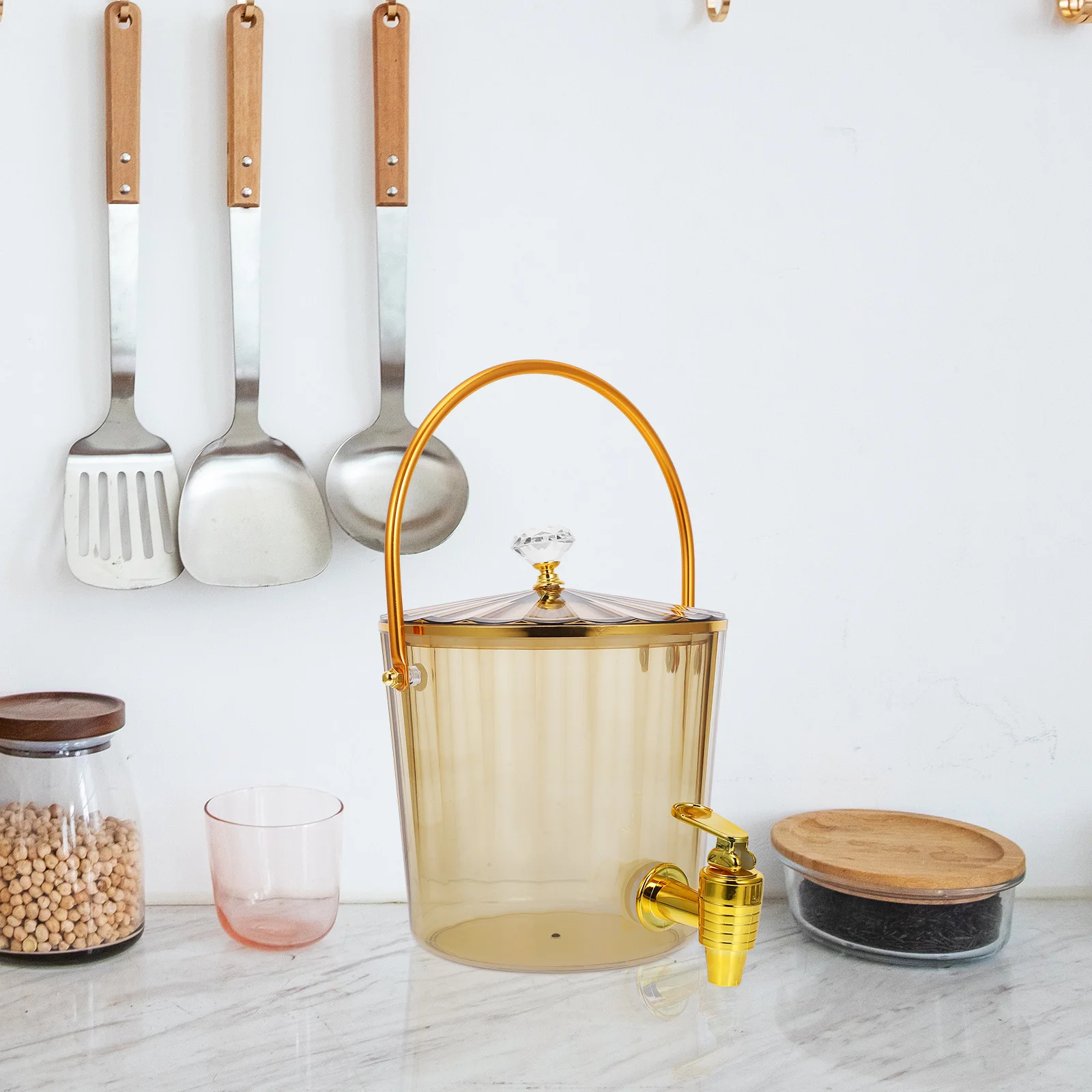 Drink Dispenser With Spigot Large Capacity Beverage Container For Party Outdoor Home Juice Water Dispenser
Drink Dispenser With Spigot Large Capacity Beverage Container For Party Outdoor Home Juice Water Dispenser