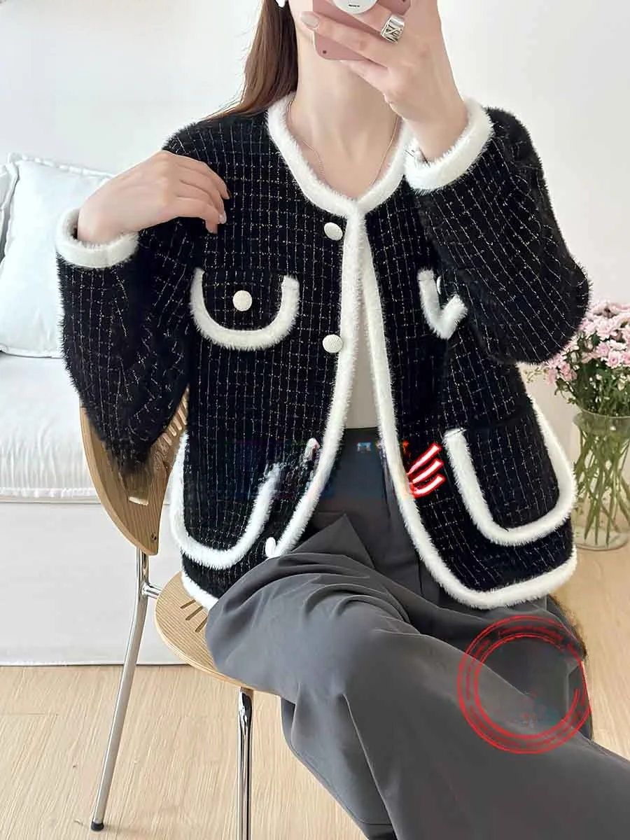 Оксамитовый вязаный кардиган из норки, женская верхняя одежда, осень-зима, дизайн на пуговицах, повседневная мода для поездок на работу
Оксамитовый вязаный кардиган из норки, женская верхняя одежда, осень-зима, дизайн на пуговицах, повседневная мода для поездок на работу