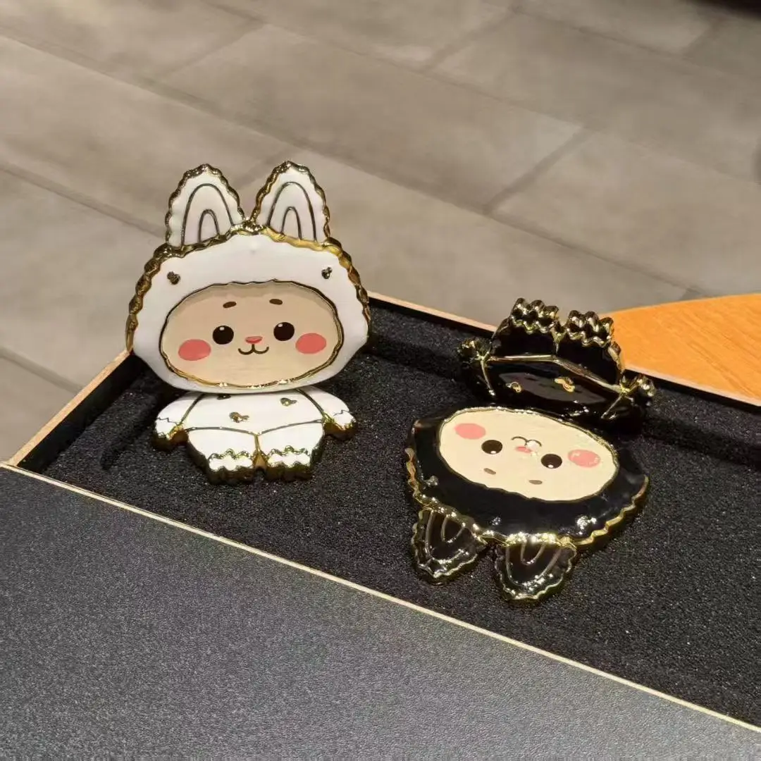 1pcs mobile phone holder back stick with mirror cartoon cute electroplating folding rotating mobile phone stick
1pcs mobile phone holder back stick with mirror cartoon cute electroplating folding rotating mobile phone stick