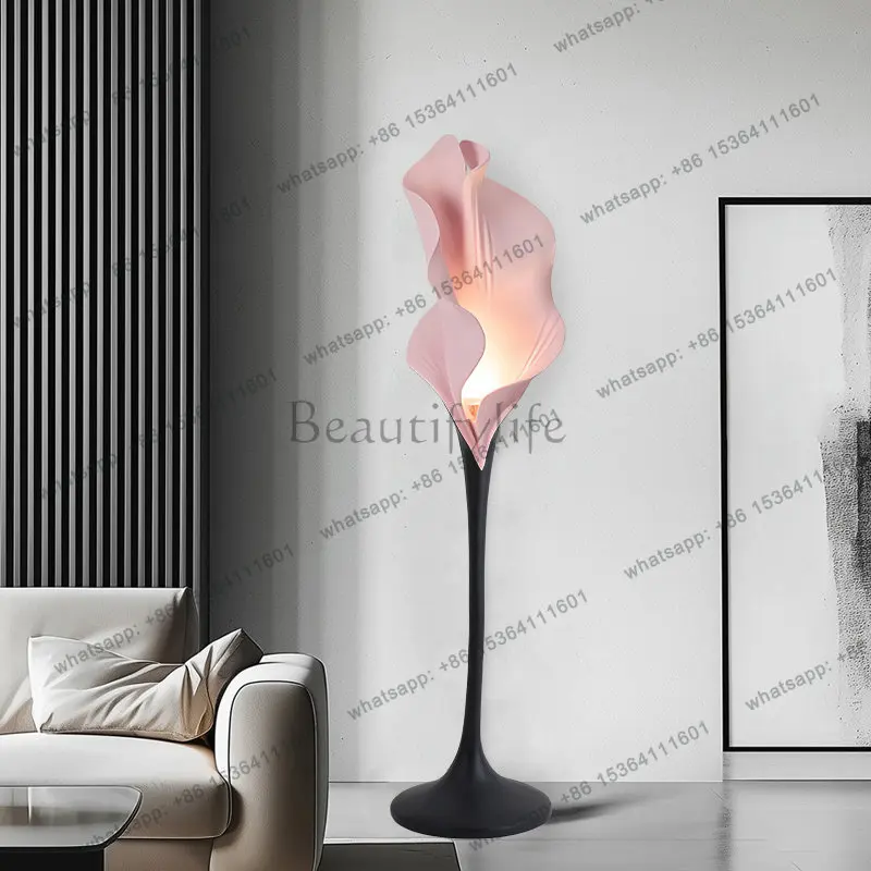 Haute couture art horseshoe light luxury living room floor luminous object sofa atmosphere
Haute couture art horseshoe light luxury living room floor luminous object sofa atmosphere