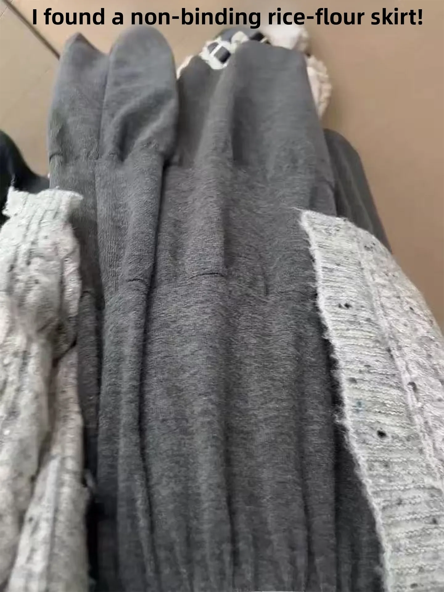 Gray Casual Oversized Umbrella Skirt for Women High Waist Cake Skirt Slimming Leisure Half-length Skirt for plus Size
Gray Casual Oversized Umbrella Skirt for Women High Waist Cake Skirt Slimming Leisure Half-length Skirt for plus Size
