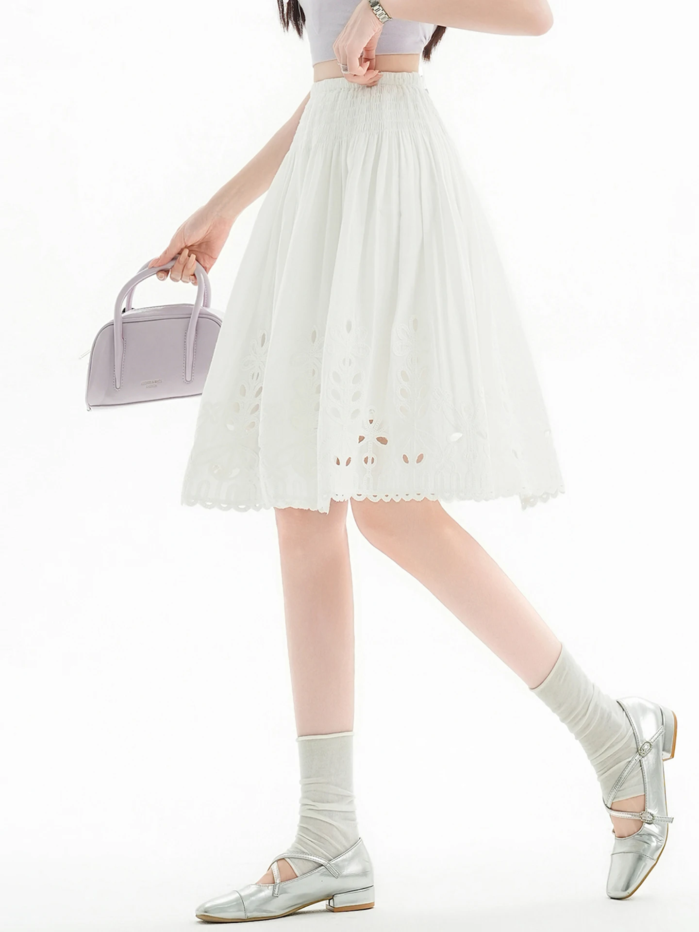 Elegant Lace Trim Embroidered High Waist Elastic A-Line Skirt Women's Summer Fashion Comfortable Soft Korean Style
Elegant Lace Trim Embroidered High Waist Elastic A-Line Skirt Women's Summer Fashion Comfortable Soft Korean Style