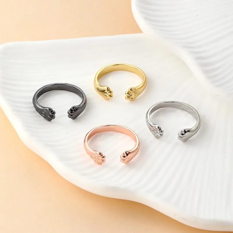 European and American new animal ring, bear paw ring, adjustable opening accessory
European and American new animal ring, bear paw ring, adjustable opening accessory