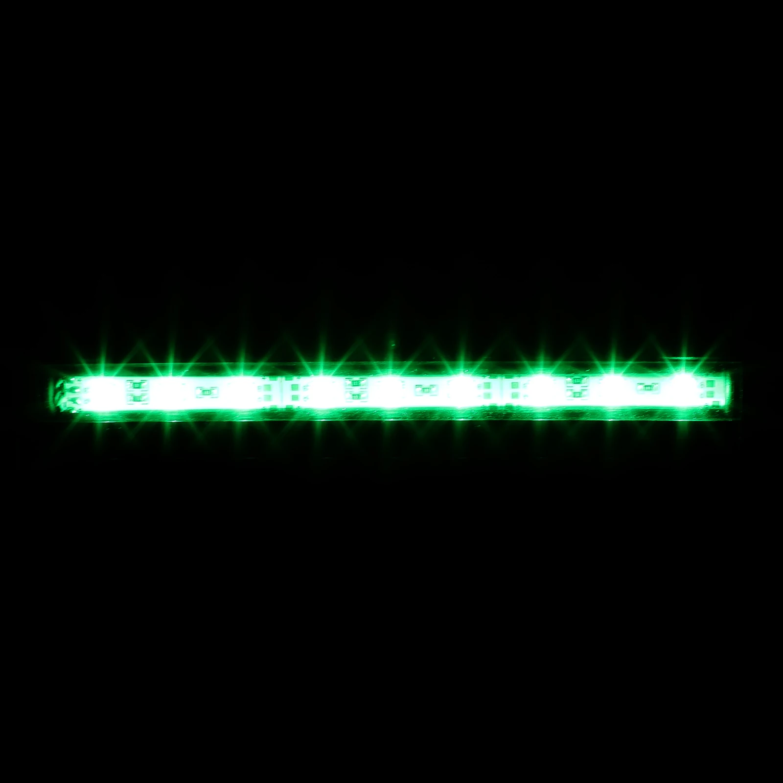 Remote Control LED Fish Tank Light Decorative Aquarium Submersible Waterproof Underwater Lamp
Remote Control LED Fish Tank Light Decorative Aquarium Submersible Waterproof Underwater Lamp