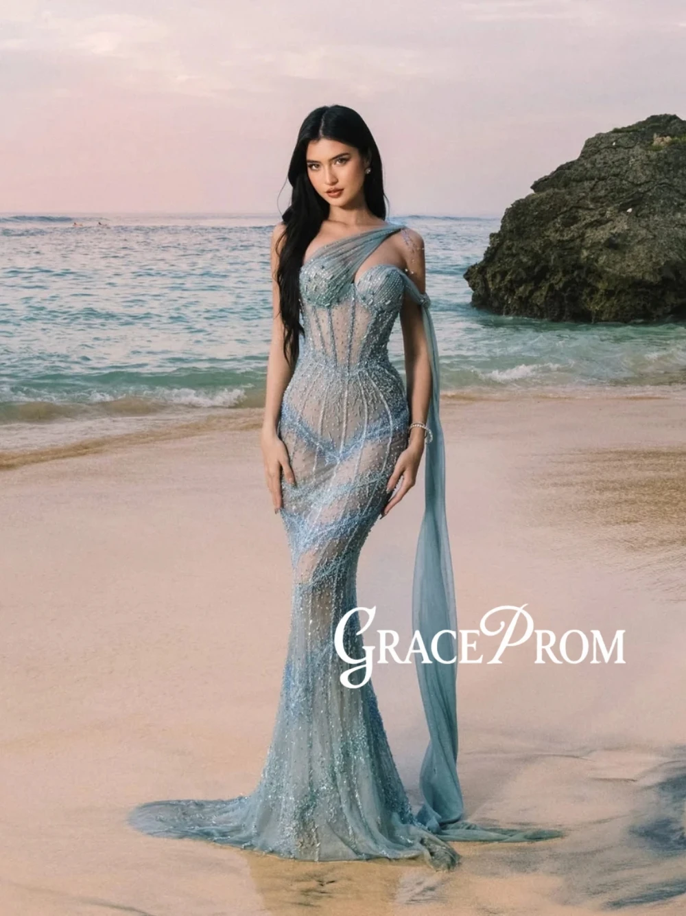 Ice Blue Luxury Beaded Rhinestone Mermaid Evening Dress Sexy Illusion Shiny Prom Gala Red Carpet Photoshoot Cocktail Gown
Ice Blue Luxury Beaded Rhinestone Mermaid Evening Dress Sexy Illusion Shiny Prom Gala Red Carpet Photoshoot Cocktail Gown