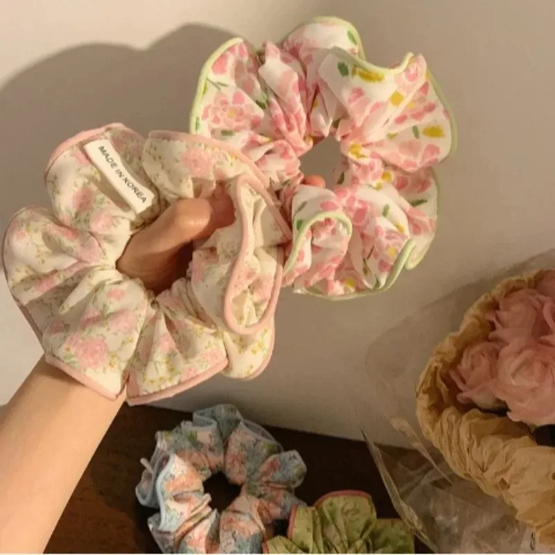 Floral Large Hair Circle Mori Mori Xian Beauty Simple Temperament Female Tie Hair Rope Tied Ball Hairs Circle Hair Accessories
Floral Large Hair Circle Mori Mori Xian Beauty Simple Temperament Female Tie Hair Rope Tied Ball Hairs Circle Hair Accessories