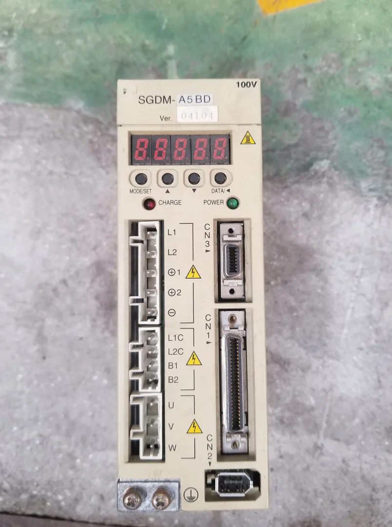 Servo DRIVE SGDM-A5BD , Good Working one , , 3 months warranty , fast shipping
Servo DRIVE SGDM-A5BD , Good Working one , , 3 months warranty , fast shipping