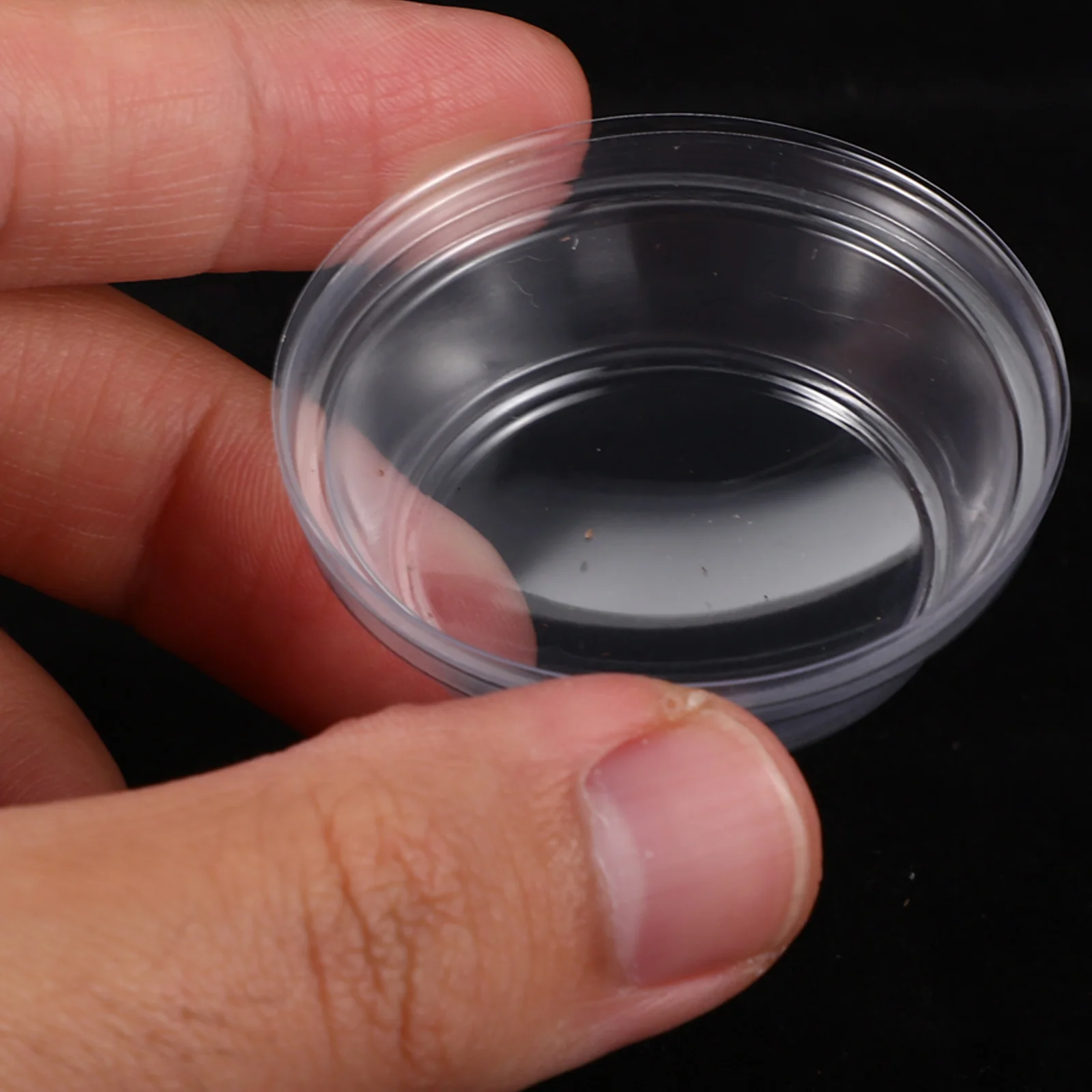 50Pcs Reusable Plant Dome Cover for Greenhouse Germination Humidity Control Grow Domes Plastic Nursery Plant Cloches
50Pcs Reusable Plant Dome Cover for Greenhouse Germination Humidity Control Grow Domes Plastic Nursery Plant Cloches