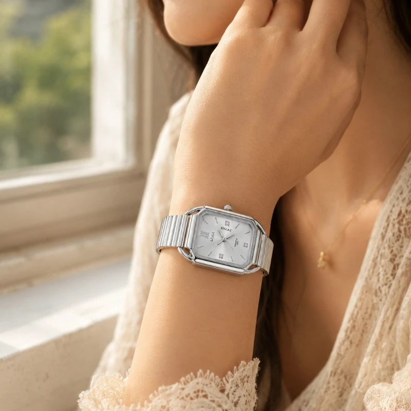 Luxury Women's Rectangle Silver Quartz Watch Minimalist Crystal Dial Ladies Bracelet Watch Fashion Jewelry Wristwatch Clock Gift
Luxury Women's Rectangle Silver Quartz Watch Minimalist Crystal Dial Ladies Bracelet Watch Fashion Jewelry Wristwatch Clock Gift