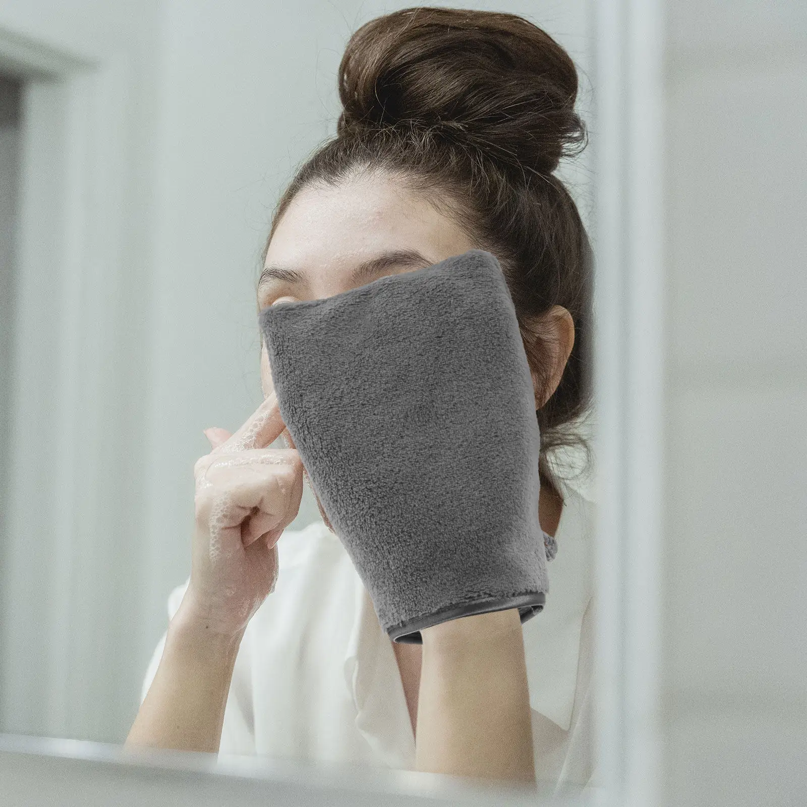 6Pcs Elegant European Design Microfiber Bath Mitts Face Wash Gloves Reusable Soft Absorbent Skincare Spa Tools for Makeup
6Pcs Elegant European Design Microfiber Bath Mitts Face Wash Gloves Reusable Soft Absorbent Skincare Spa Tools for Makeup