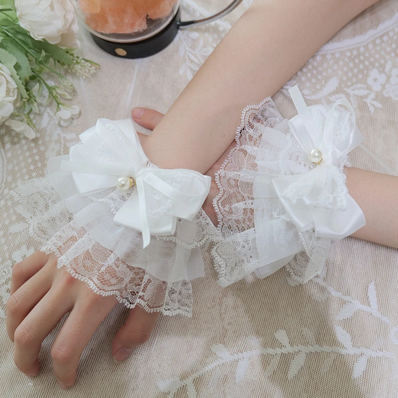 White Flower Lace Pearl Bow Fake Flared Sleeves Bracelet Sweet Girl Wristband Layer Detachable Cuff Cosplay Ornament
White Flower Lace Pearl Bow Fake Flared Sleeves Bracelet Sweet Girl Wristband Layer Detachable Cuff Cosplay Ornament