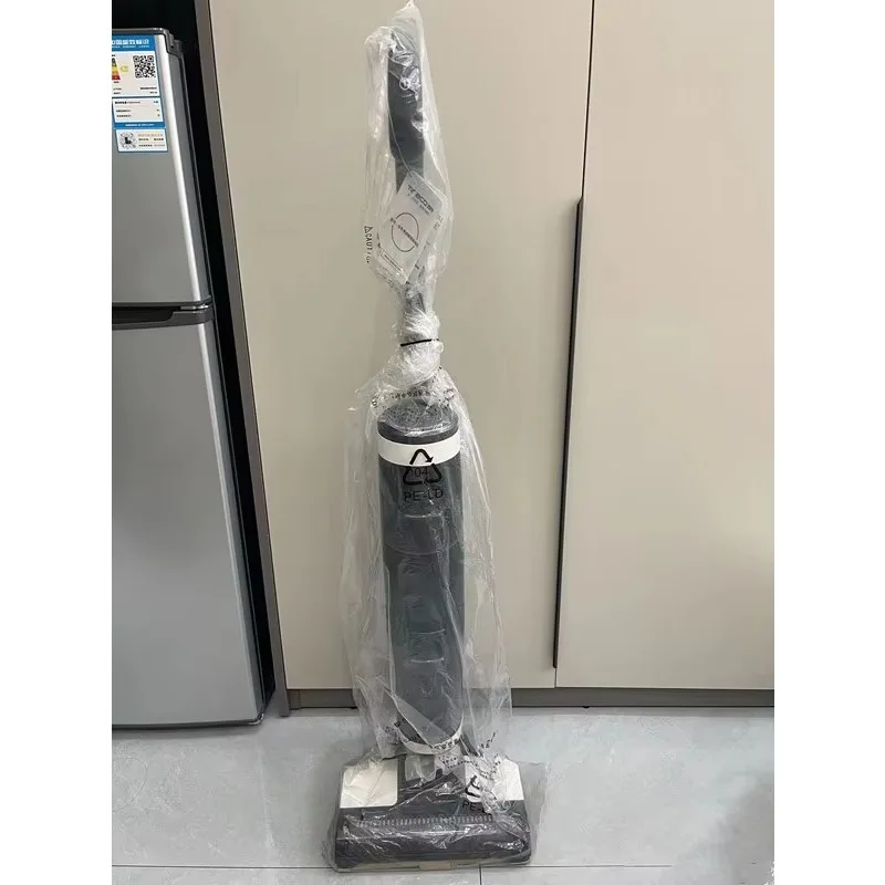 Dreame H12S Cordless Wet Dry Vacuum Mop with Cleaning Solution Bundle for Hard Floors
Dreame H12S Cordless Wet Dry Vacuum Mop with Cleaning Solution Bundle for Hard Floors
