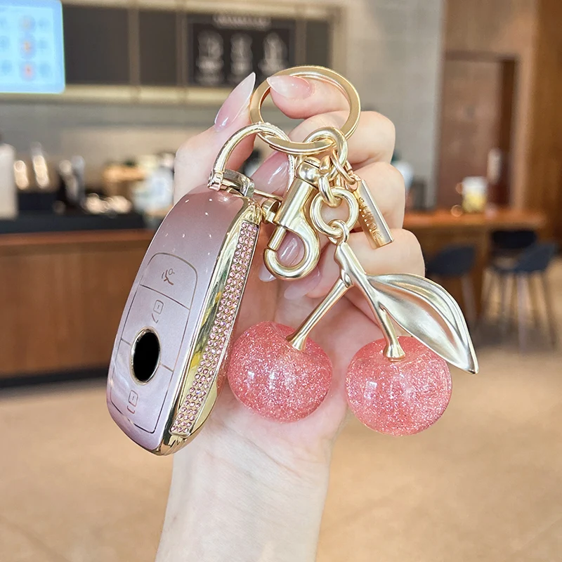 Suitable for Mercedes Benz C E A B S Class GLE GLA GLB GLC GLS AMG keychain exquisite durable car interior shiny key shell
Suitable for Mercedes Benz C E A B S Class GLE GLA GLB GLC GLS AMG keychain exquisite durable car interior shiny key shell