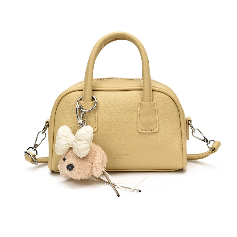 Elegant Diaper Bag, Trendy Vintage Crossbody Handbag, Large Capacity Leather Shoulder Bag for Ladies, Luxury Commuter Satchel
Elegant Diaper Bag, Trendy Vintage Crossbody Handbag, Large Capacity Leather Shoulder Bag for Ladies, Luxury Commuter Satchel