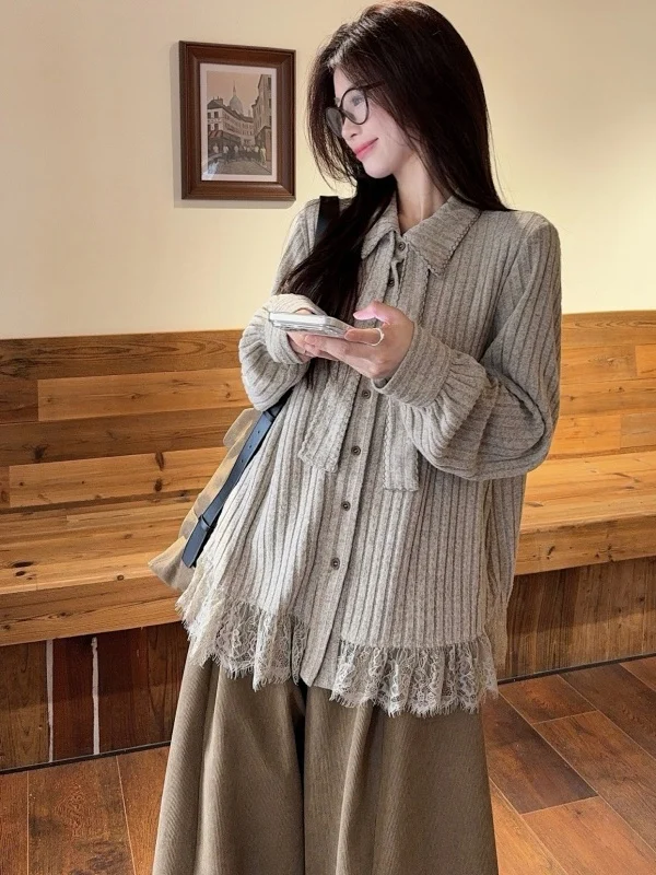 2025 Winter New Korean Sle Casual Lazy Lace Splicing Long Sve Women's irt Slimming Tie Clip Top Comfortable Loose Fit
2025 Winter New Korean Sle Casual Lazy Lace Splicing Long Sve Women's irt Slimming Tie Clip Top Comfortable Loose Fit