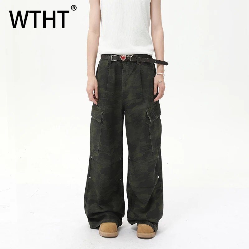 WTHT Vintage New Men's Camouflage Big Pockets Pleated Denim Cargo Pants Fashion 2025 Summer Straight Wide Leg Jeans Male 2A0376
WTHT Vintage New Men's Camouflage Big Pockets Pleated Denim Cargo Pants Fashion 2025 Summer Straight Wide Leg Jeans Male 2A0376