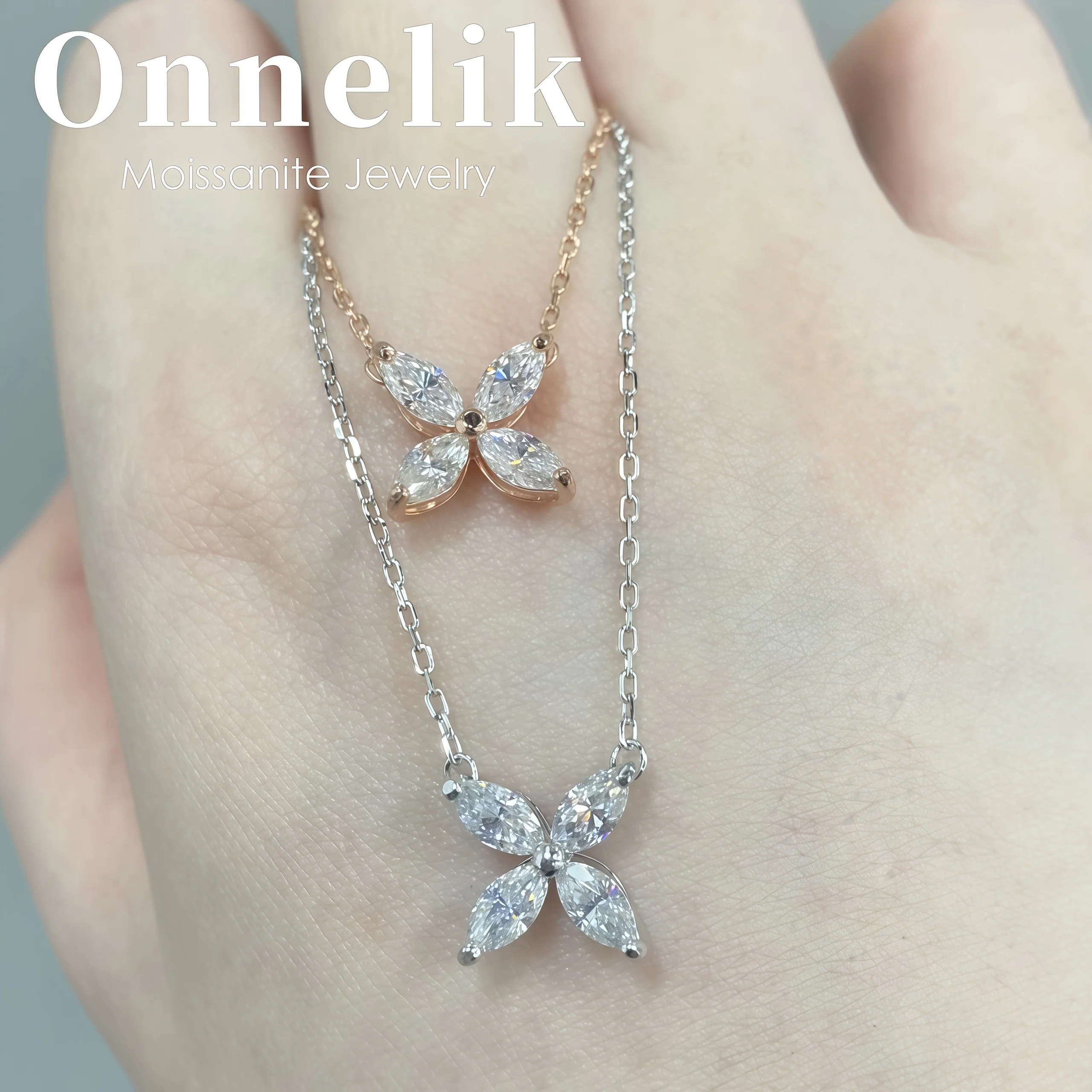 Onnelik 1.2cttw D Color VVS1 Moissanite Clover S925 Sterling Silver Pendant Necklace for Women Wedding party Fine Jewelry gift
Onnelik 1.2cttw D Color VVS1 Moissanite Clover S925 Sterling Silver Pendant Necklace for Women Wedding party Fine Jewelry gift