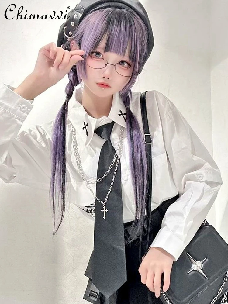 Japanese Mine Cross Letter Embroidery Detachable Sleeve Shirt New 2025 Autumn Gothic Necklace Tie Loose Jk Shirt Women Tops
Japanese Mine Cross Letter Embroidery Detachable Sleeve Shirt New 2025 Autumn Gothic Necklace Tie Loose Jk Shirt Women Tops
