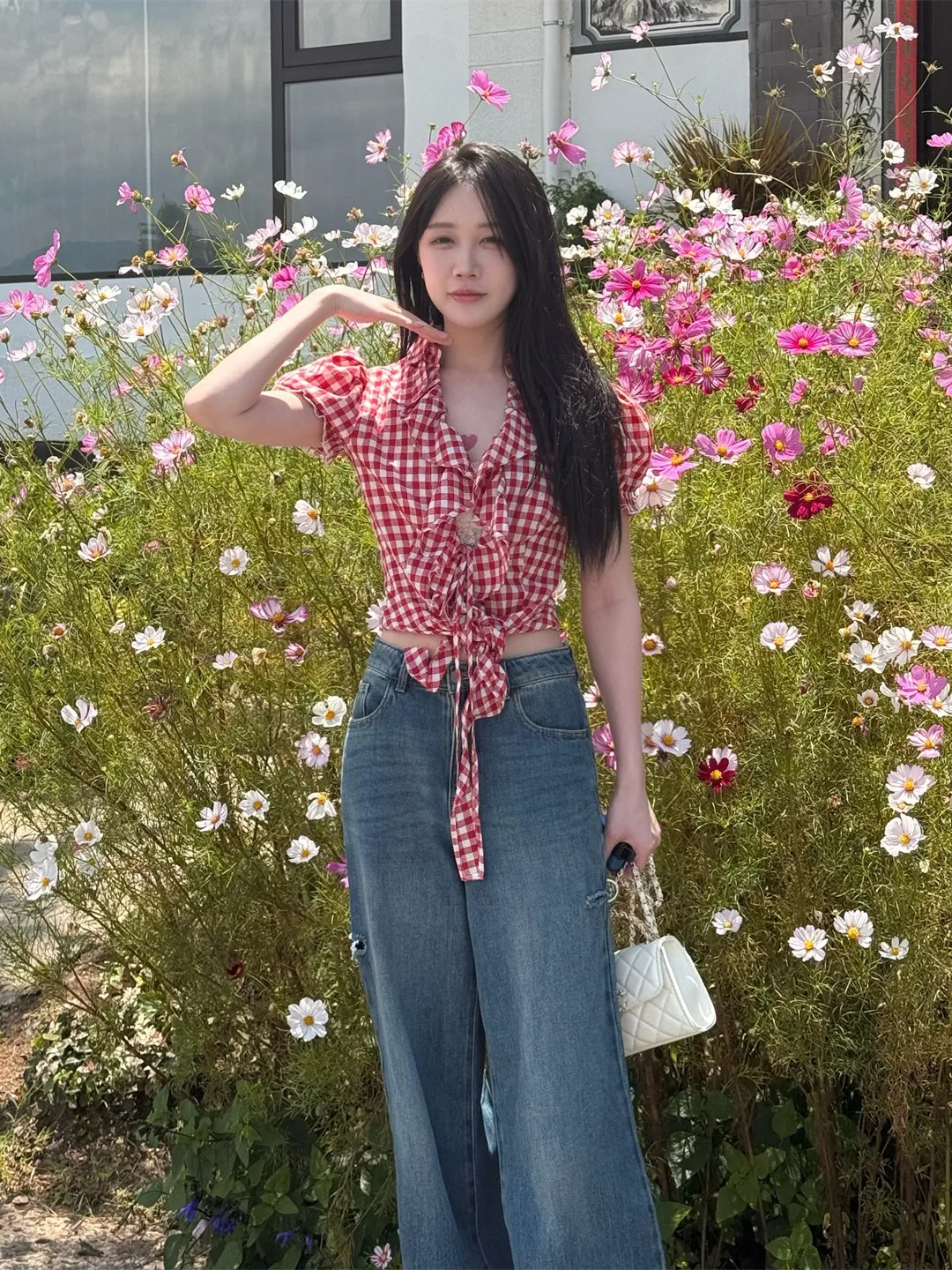 Korean Style Bright Red Plaid Shirt Women Summer Bubble Sleeve Turn-down Collar Belt Casual Versatile Whitening Anti-aging Top
Korean Style Bright Red Plaid Shirt Women Summer Bubble Sleeve Turn-down Collar Belt Casual Versatile Whitening Anti-aging Top