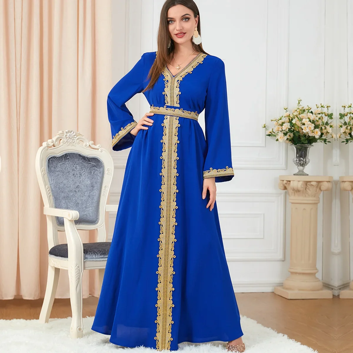2025 Elegant Casual Women's Dresses Abayas For Women Muslim 2 Pieces Set Floral Embroidery Guipure Lace Insert Belted Kaftan
2025 Elegant Casual Women's Dresses Abayas For Women Muslim 2 Pieces Set Floral Embroidery Guipure Lace Insert Belted Kaftan