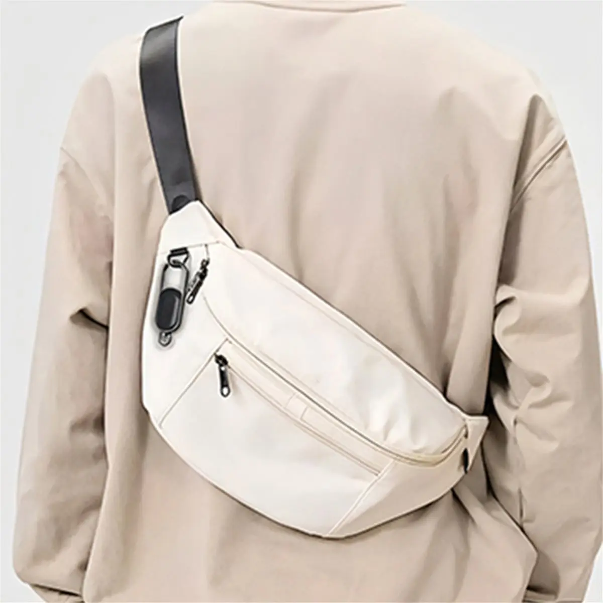 Миниатюрный Bluetooth GPS-трекер для поиска ключей, кошельков, домашних животных, детей, сумок, автомобилей, с функцией защиты от потери
Миниатюрный Bluetooth GPS-трекер для поиска ключей, кошельков, домашних животных, детей, сумок, автомобилей, с функцией защиты от потери