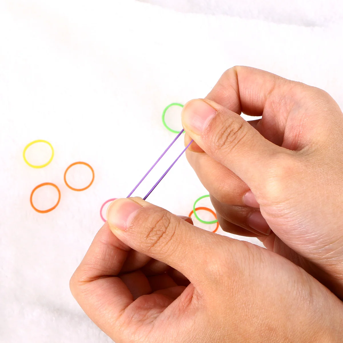 170Pcs Dog Hair Bands Assorted Colors Premium Hair Accessories for Pets Easy to Use Elastic Ties for Grooming and Fashion
170Pcs Dog Hair Bands Assorted Colors Premium Hair Accessories for Pets Easy to Use Elastic Ties for Grooming and Fashion