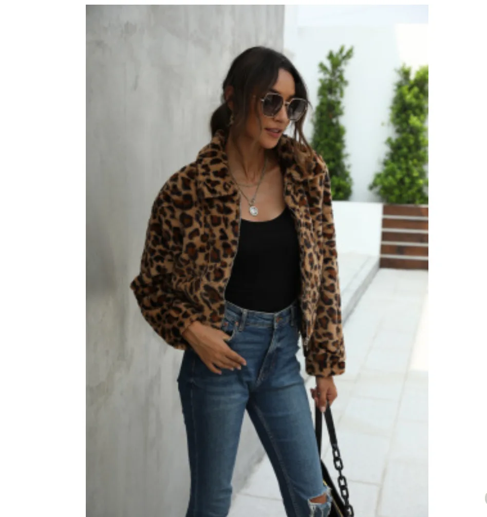 2024 Leopard Print Lapel Zipper Plush Loose And Thin Short Jacket Women's Fashion Street Trend Leopard Print Jacket
2024 Leopard Print Lapel Zipper Plush Loose And Thin Short Jacket Women's Fashion Street Trend Leopard Print Jacket