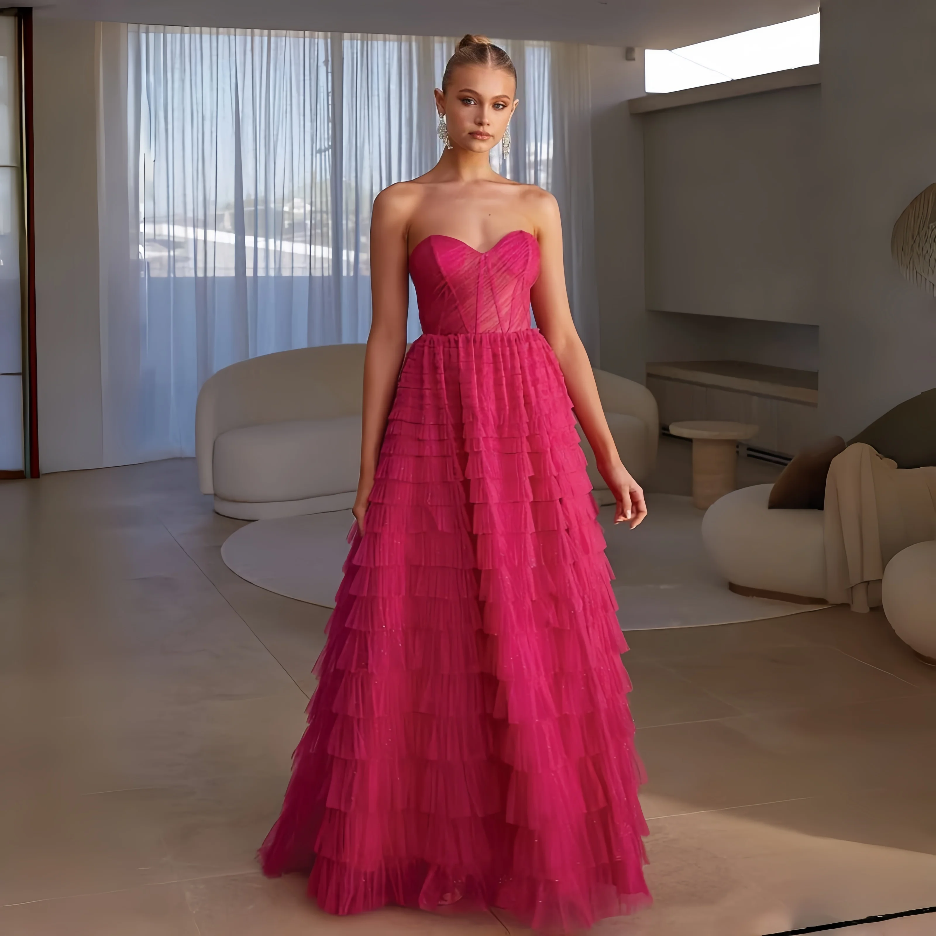 Fuschia Tiered Ruffles Tulle Prom Dresses Sweetheart Sleeveless Pleat Ruched Saudi Arabic Evening Gowns Elegant Formal Dress
Fuschia Tiered Ruffles Tulle Prom Dresses Sweetheart Sleeveless Pleat Ruched Saudi Arabic Evening Gowns Elegant Formal Dress