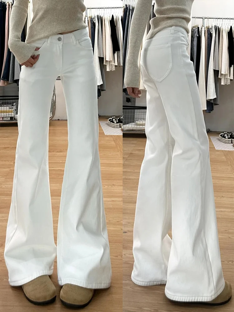 Белые джинсы-колокольчики с высокой талией, женские свободные брюки прямого кроя, повседневные джинсы больших размеров, модные утягивающие брюки
Белые джинсы-колокольчики с высокой талией, женские свободные брюки прямого кроя, повседневные джинсы больших размеров, модные утягивающие брюки