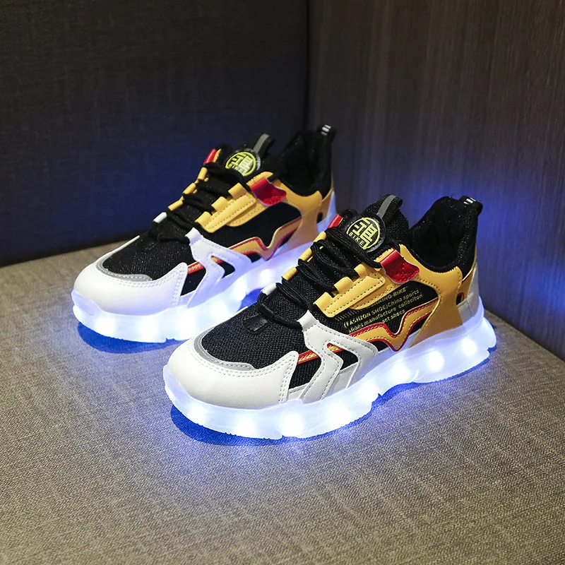 Fashion Breathable Adult & Kids Shoes 7 Colorful LED Lights Men & Women & Children Sneakers USB Charge Size 35-44
Fashion Breathable Adult & Kids Shoes 7 Colorful LED Lights Men & Women & Children Sneakers USB Charge Size 35-44